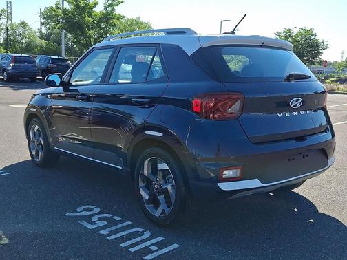 Denim w/White Roof 2023 Hyundai VENUE Limited