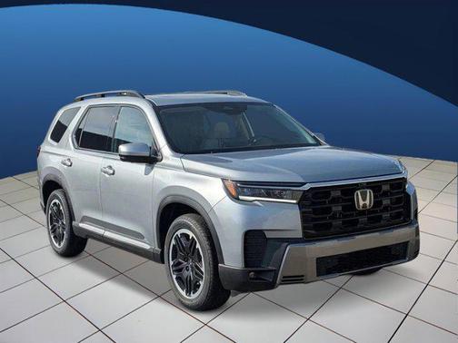 Solar Silver Metallic 2026 Honda Pilot Touring 8-Passenger