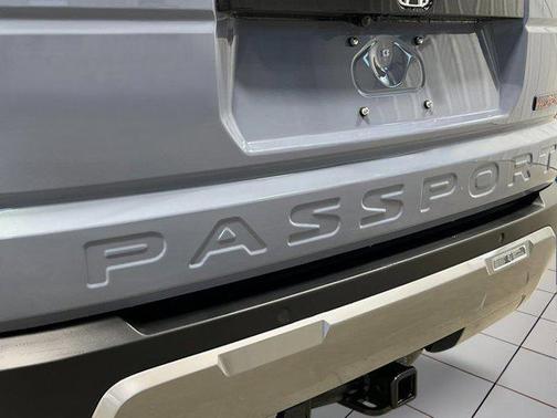 Sonic Gray Pearl 2026 Honda Passport AWD TrailSport Elite