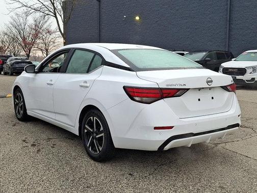 2024 Nissan Sentra SV