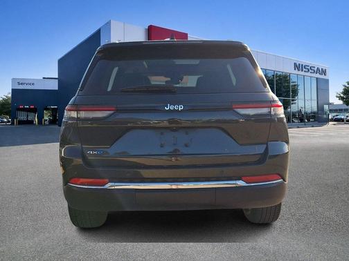 Rocky Mountain Pearlcoat 2024 Jeep Grand Cherokee 4xe Base