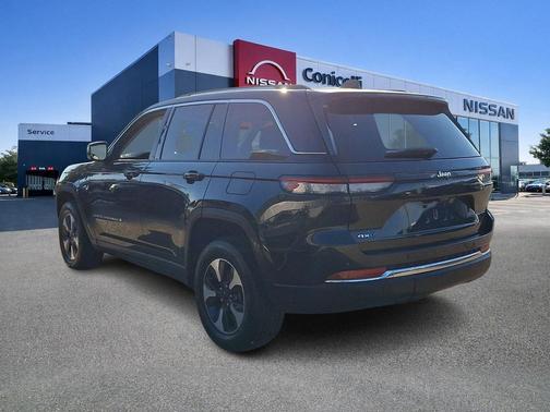Rocky Mountain Pearlcoat 2024 Jeep Grand Cherokee 4xe Base