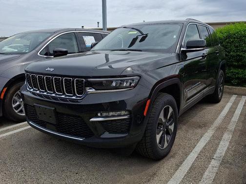 Rocky Mountain Pearlcoat 2024 Jeep Grand Cherokee 4xe Base