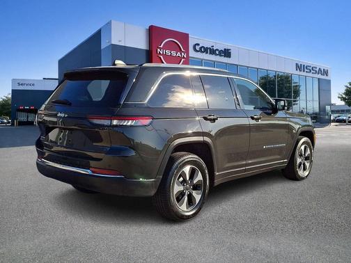 Rocky Mountain Pearlcoat 2024 Jeep Grand Cherokee 4xe Base
