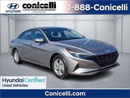 2023 Hyundai ELANTRA SE