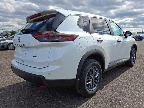 2025 Nissan Rogue S
