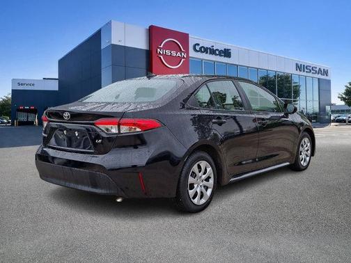 Midnight Black Me 2024 Toyota Corolla LE