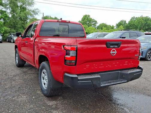 2025 Nissan Frontier S