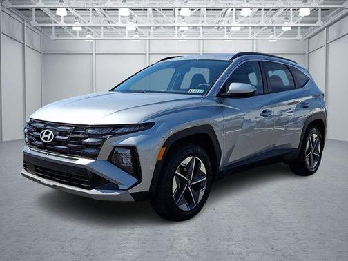 Shimmering Silver 2025 Hyundai TUCSON SEL