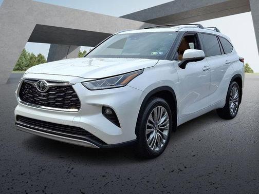 2024 Toyota Highlander Platinum