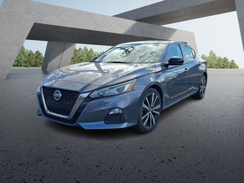 2021 Nissan Altima SR FWD