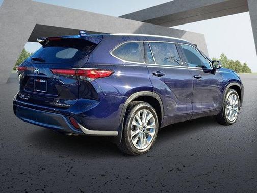 2023 Toyota Highlander Limited