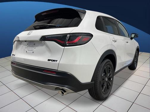Platinum White Pearl 2027 Honda HR-V Sport AWD