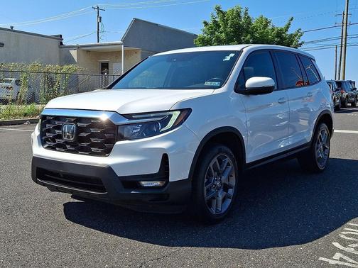 Platinum White Pearl 2023 Honda Passport AWD EX-L