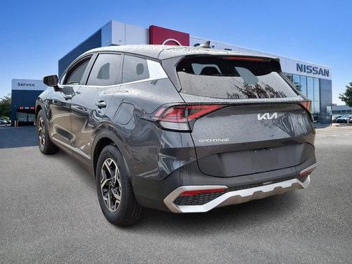 2024 Kia Sportage LX