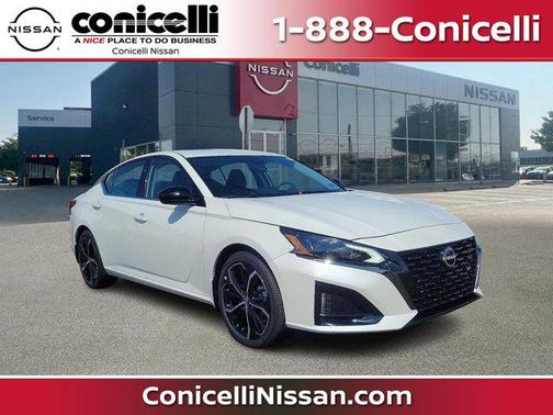 2025 Nissan Altima SR FWD
