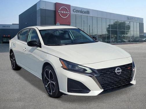 2025 Nissan Altima SR FWD