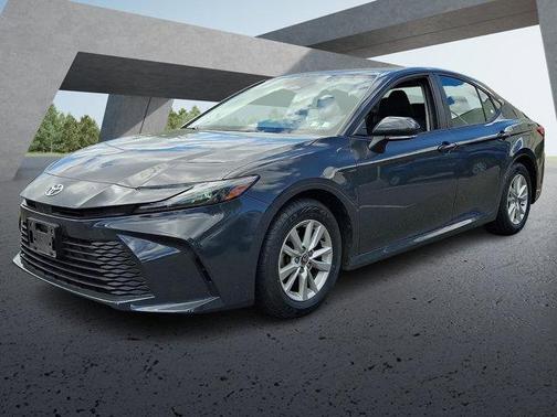 Underground 2025 Toyota Camry LE