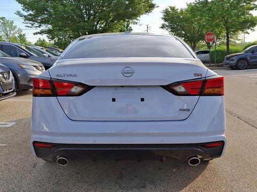 2025 Nissan Altima SR AWD