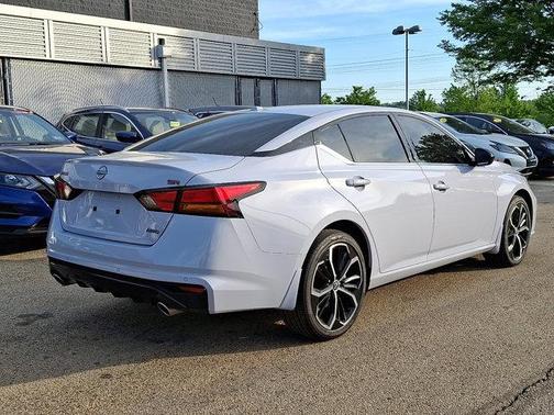 2025 Nissan Altima SR AWD