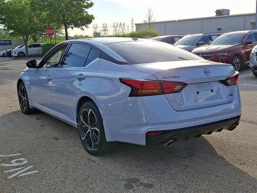 2025 Nissan Altima SR AWD