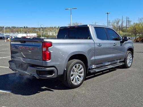Satin Steel Metallic 2021 Chevrolet Silverado 1500 High Country