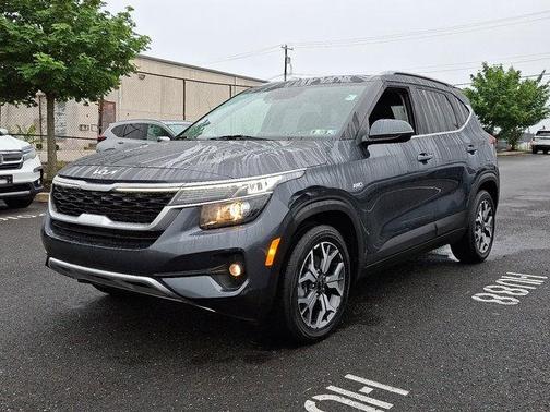 2022 Kia Seltos EX