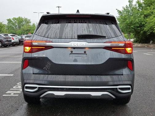 2022 Kia Seltos EX