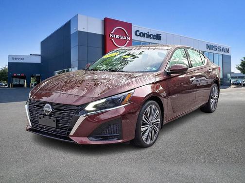 Garnet Pearl Metallic 2023 Nissan Altima 2.5 SL