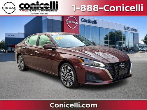 Garnet Pearl Metallic 2023 Nissan Altima 2.5 SL