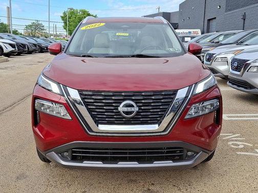 2022 Nissan Rogue SL
