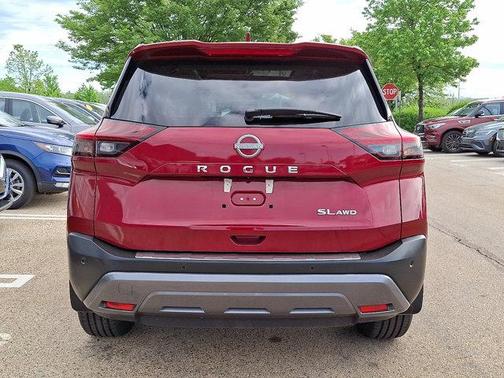 2022 Nissan Rogue SL