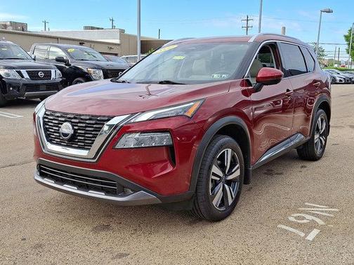 2022 Nissan Rogue SL