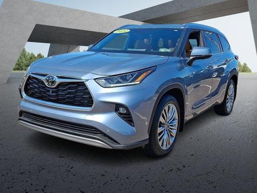 2024 Toyota Highlander Platinum