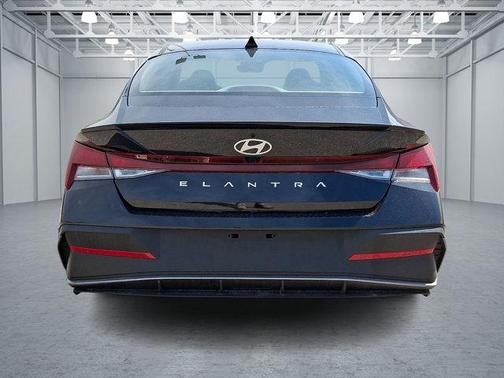 Abyss Black 2025 Hyundai ELANTRA Sport