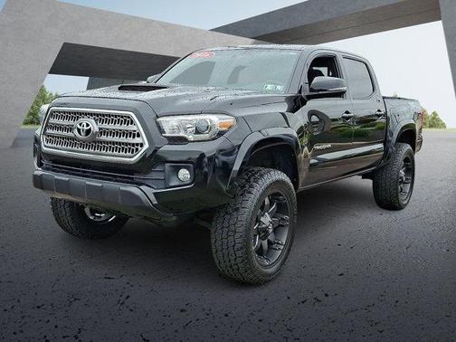 2016 Toyota Tacoma TRD Sport