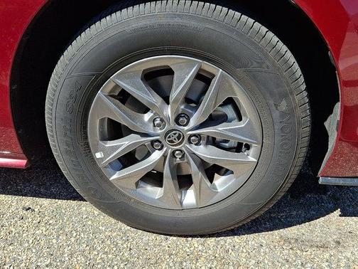 Ruby 2025 Toyota Sienna LE