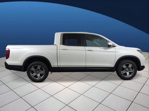 Platinum White Pearl 2026 Honda Ridgeline RTL