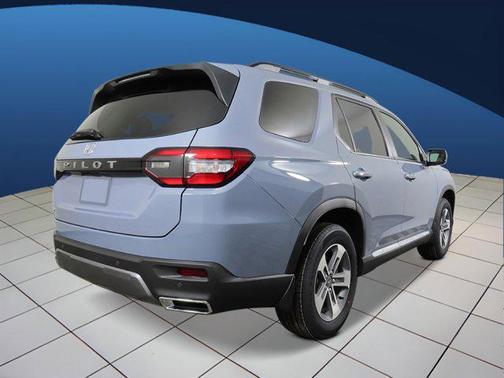 Sonic Gray Pearl 2026 Honda Pilot EX-L