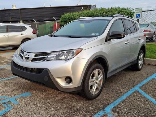 Classic Silver Metallic 2013 Toyota RAV4 LE