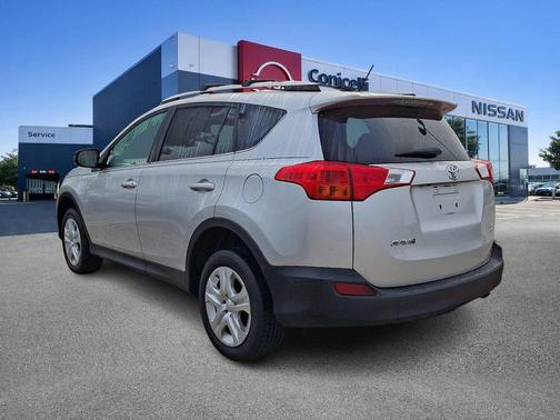 Classic Silver Metallic 2013 Toyota RAV4 LE