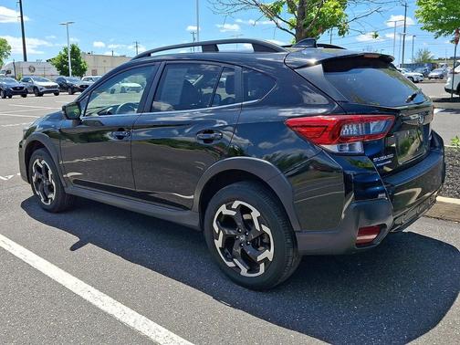 Crystal Black Pearl 2021 Subaru Crosstrek Limited