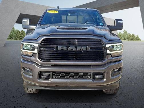 2024 RAM 2500 Laramie Crew Cab 4x4 6'4' Box