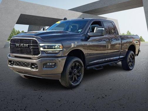 2024 RAM 2500 Laramie Crew Cab 4x4 6'4' Box