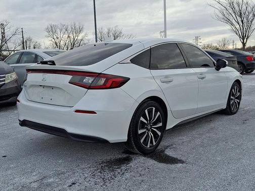 2023 Honda Civic EX-L