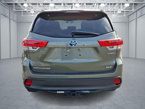 2019 Toyota Highlander Hybrid XLE
