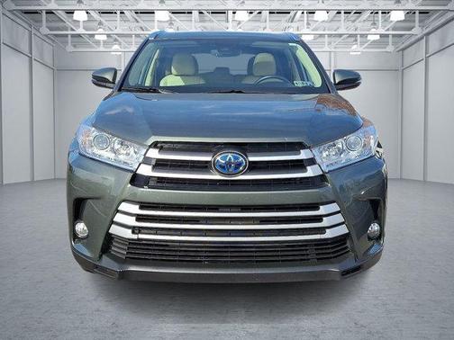 2019 Toyota Highlander Hybrid XLE
