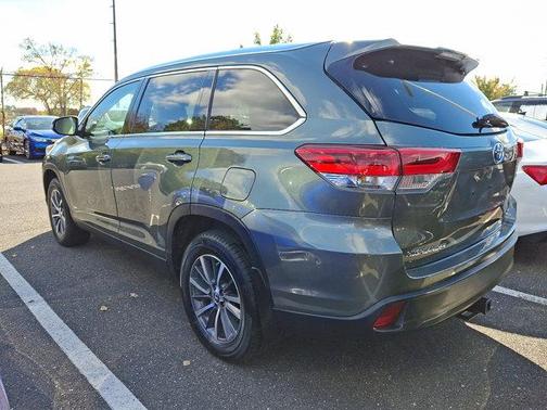 2019 Toyota Highlander Hybrid XLE