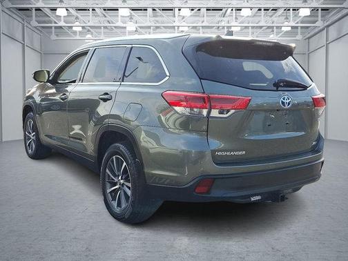 2019 Toyota Highlander Hybrid XLE