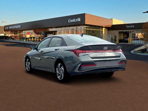 2025 Hyundai ELANTRA Sport